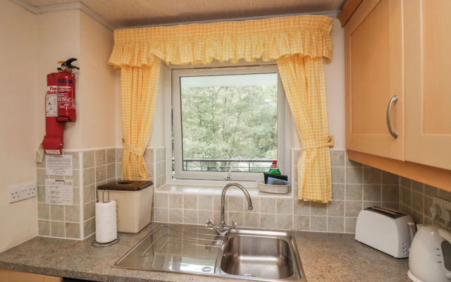 Apartment 4
