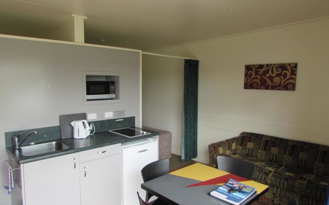 Dunedin Holiday Park & Motels