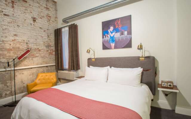 Old 77 Hotel