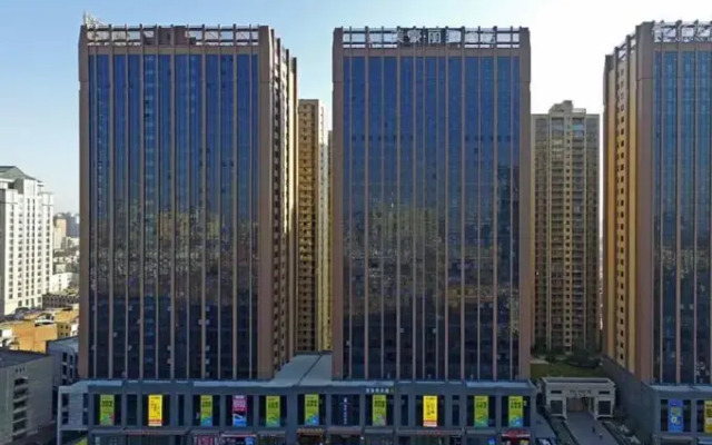 Luoyang Mehood Lestie Hotel Sport Center