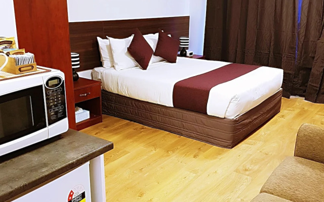 Airport Garden Inn Hotel