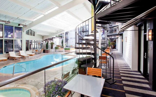 Weber's Hotel & Restaurant