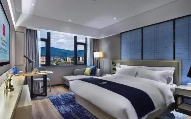 Echarm Hotel Guilin North High Speed Railway Station