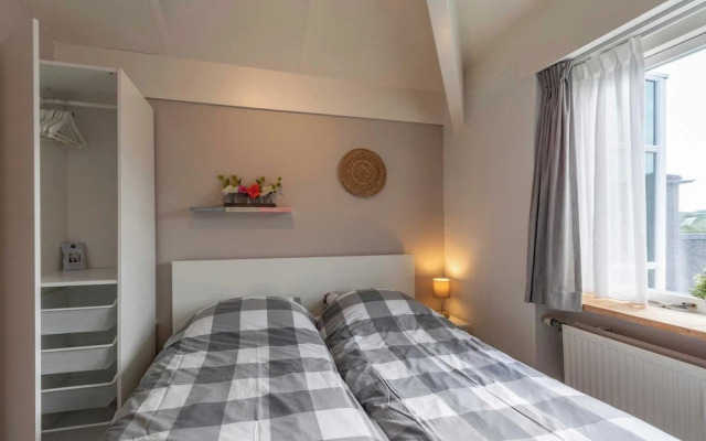 Apartment in Callantsoog by the Beach