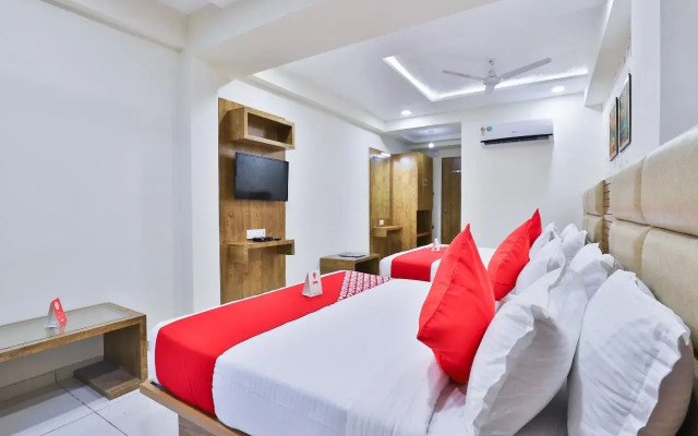 Laxmi Palace By Oyo Rooms