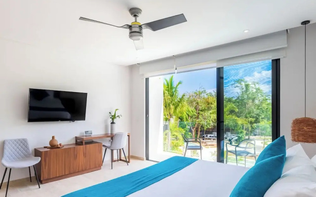 Central Park Lagunas By Sandy Powerful