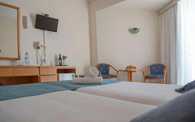 Kissos Hotel