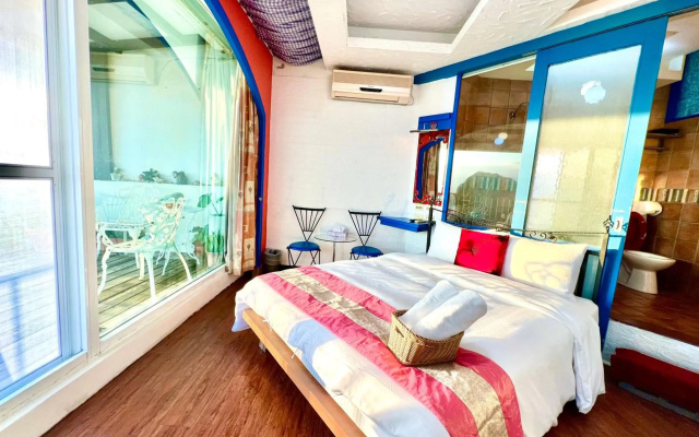 Ming-Jun Holiday Inn