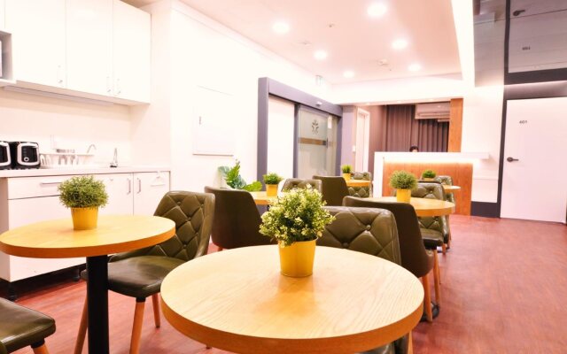 OYO Hostel Myeongdong 3