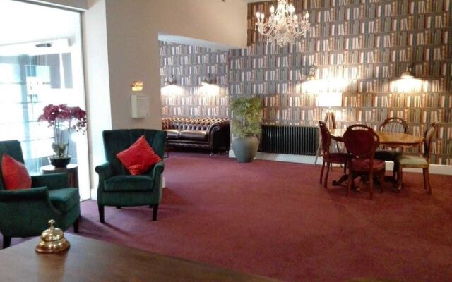 The Royal Hotel Crewe, A BRILLIANT Collection