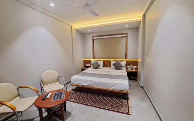 Hotel Om