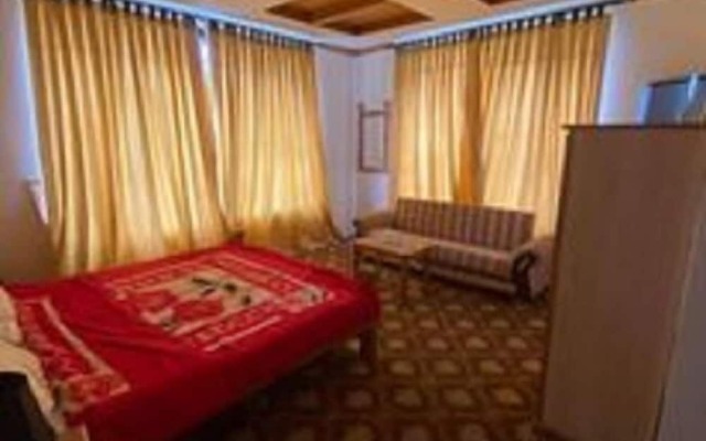 Eden View Guest House And Restaurant