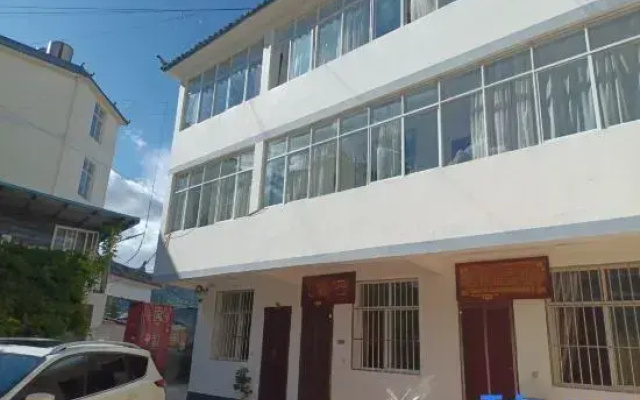 Ninglang Dejimeiduo Hotel
