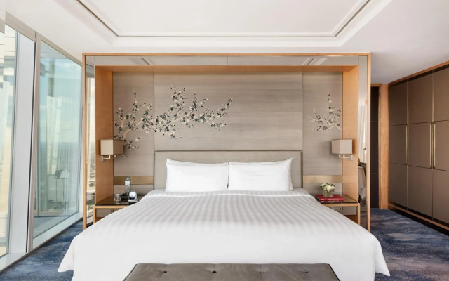 Shangri-La The Shard, London