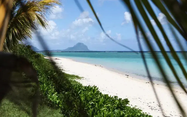 Cap Ouest by Dream Escapes