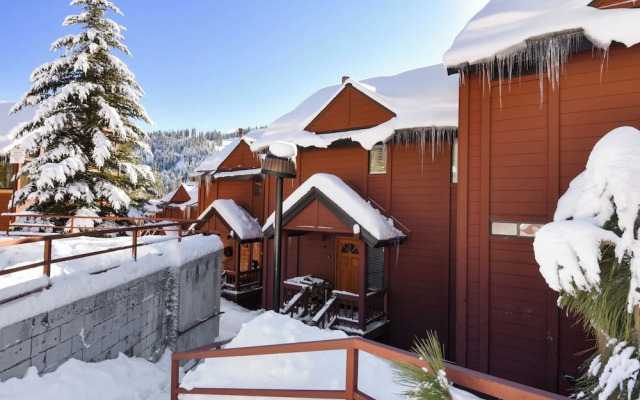 Valley View Bliss Nearby Bike Trails & Beach