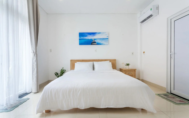Linh House