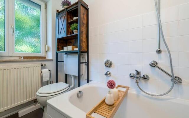 1OG Mitte Wunderschöne 68m² große 2-Zimmer City Wohnung nähe Salzburg