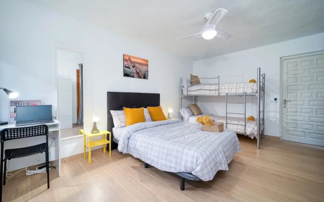 P Casa Cafe Madrid Calle Carlos Dubois 3