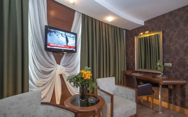 Grand Bogazici Otel