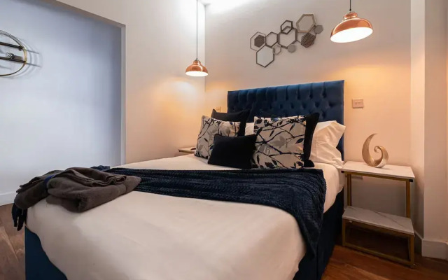 Manhattan Luxury Suites