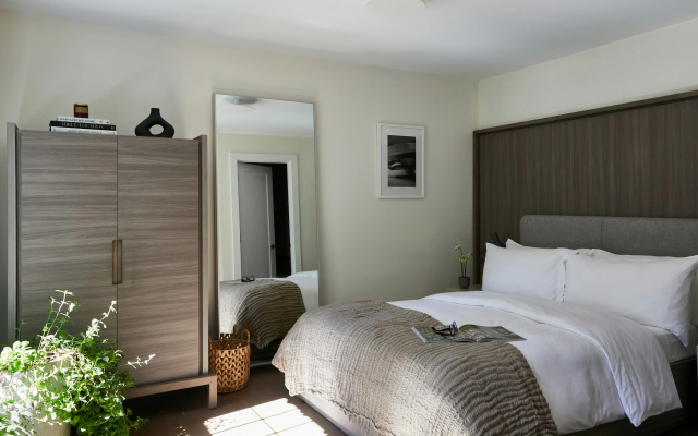 The Roundtree, Amagansett