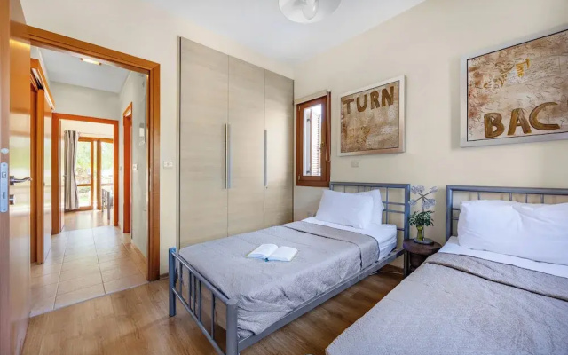 Aa02 Adjacent to Aphrodite Hills- Communal Pool, Garden