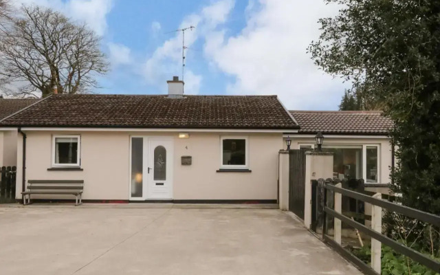 2 Carlton Cottage