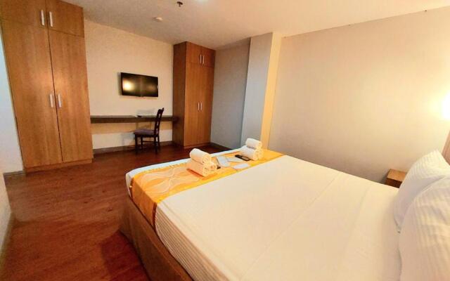 Tagaytay Hotel Sixb