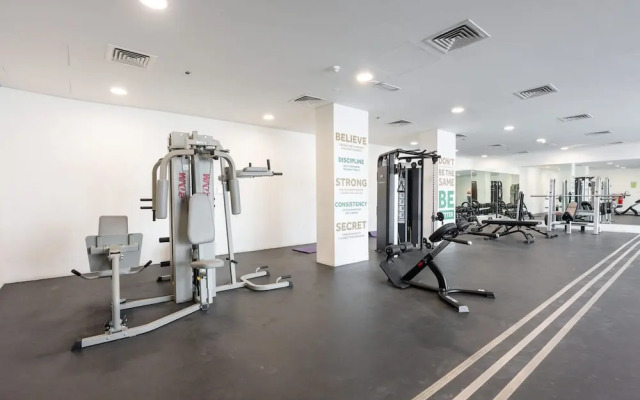 An Eye-captivating Studio in Living Garden 2