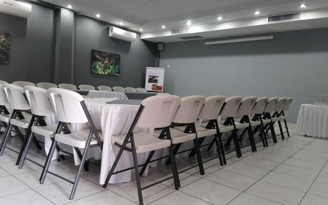 Hotel & Suites Las Palmas