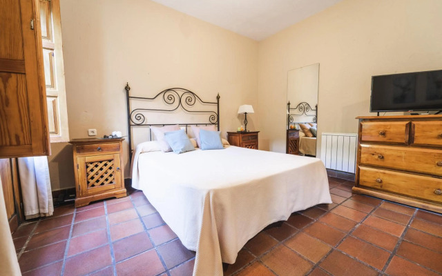 Hotel Humaina