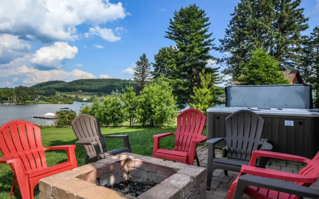 Creeks Edge 3 Bedroom House