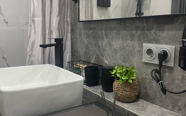 2ROOMS (2РУМС) на площади Сенная