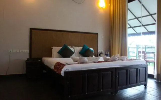 Kalathil Lake Resort