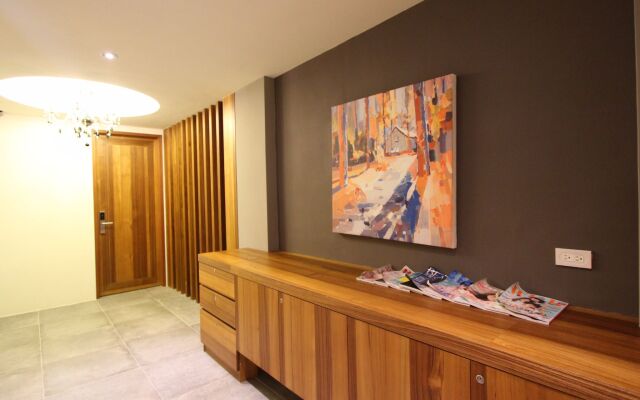 Hido Hostel III