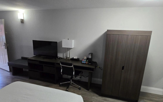 Park Inn by Radisson Osoyoos