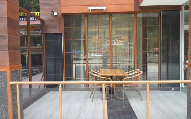 Akpinar Hotel
