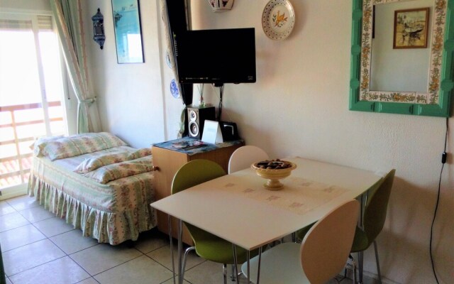 Estudio Frente Al Mar