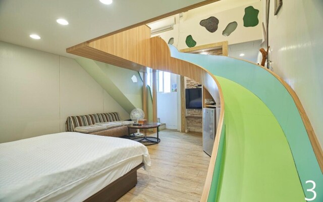 Happiness Yes Hostel 3