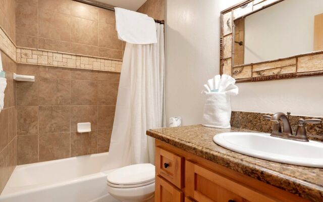 Three Bears INN #2147