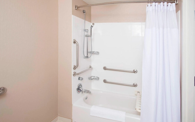 SpringHill Suites by Marriott Fairfax Fair Oaks