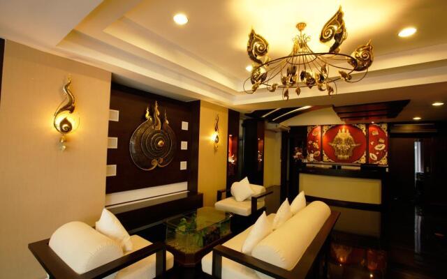 Mirth Sathorn Hotel
