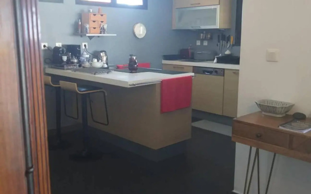 Suite INDIGO JACUZZI PRIVE PISCINE VUE MER acces cuisine laverie