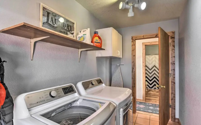 Nathrop Getaway w/ Collegiate Peak Views!