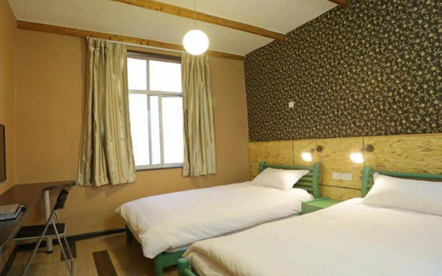 Cloudland International Youth Hostel