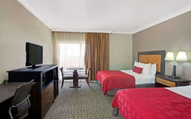 The Live Hotel
