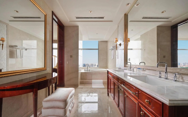 Dongwu New Century Grand Hotel Huzhou