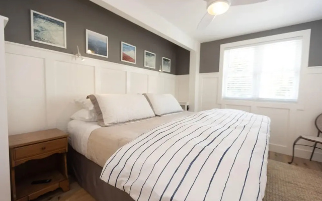 Heaven on Earth! 2 BDR Fontana Flat, Walk to Lake