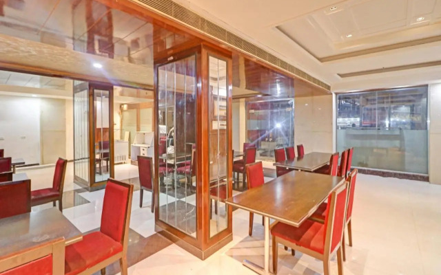 Oyo Townhouse 841 Parker Plaza